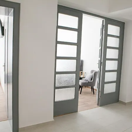 Mila Apartman